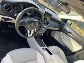 Mercedes GLA  4matic - 5