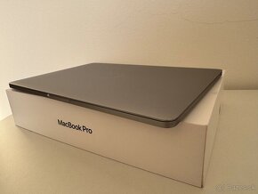 Predám Apple MacBook Pro 13 2019 Touch Bar i5 - 5