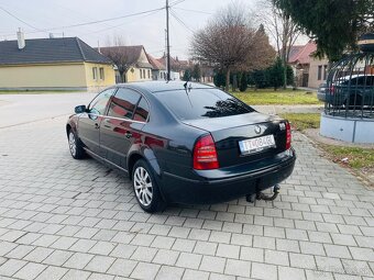 Predám Škoda Superb 1.9 TDi 96kw r.v2004 - 5