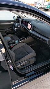 Volkswagen Golf 8 1.5 etsi 2023 STYLE - 5