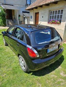 Kia Rio 1,4 - 5