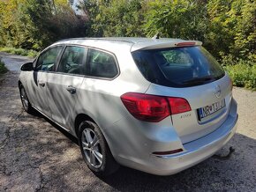 Astra Sport Tourer 1,7 - 5