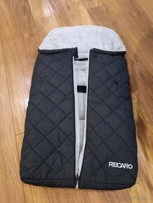 Autosedačka Recaro Privia 0-13kg a zimný fusak Recaro - 5