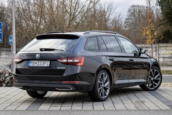 Škoda Superb Combi 2.0 TDI Sportline DSG - 5