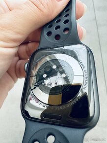 Apple Watch series 6- 44 mm - 5