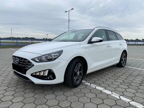 Hyundai i30 CW Kombi 1.6 CRDi Family DTC - 5