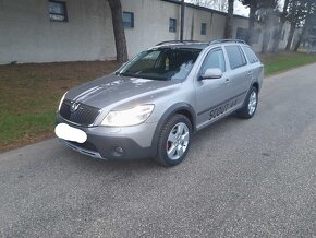 ŠKODA OCTAVIA SCOUT 2.0 TDI 4x4 - 5