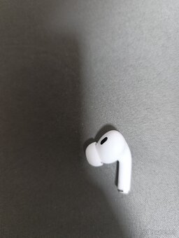 Airpods pro 2. gen - 5