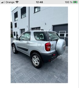 Toyota RAV4 2004 2.0 85kW D4D 3 dverová - 5