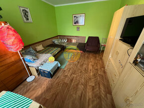 BEZBARIÉROVÝ 3-izbový byt na predaj v SNV na sídlisku Tarča - 5