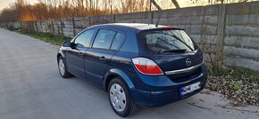 Predam Opel Astra H 1.9 CDTI .88 KW Diesel rok 2007 - 5