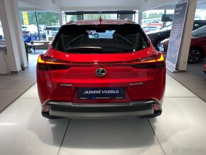 Lexus UX 250H Business Tech - 5