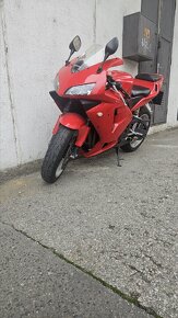 Honda CBR 600RR 2003 - 5