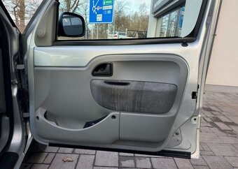 Renault Kangoo 1.6 16V Klima benzín manuál 70 kw - 5