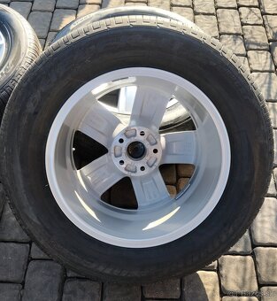 ALU KOLESÁ VW TOUAREG 5X120 R18 SADA LÉTO - 5