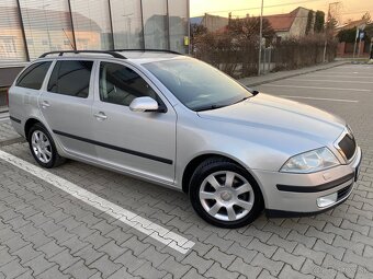 ŠKODA OCTAVIA COMBI 2.0 TDI 103KW ELEGANCE - 5