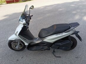 PIAGGIO BEVERLY 125 - 5