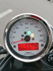 Motoguzzi V9 Bobber - 5