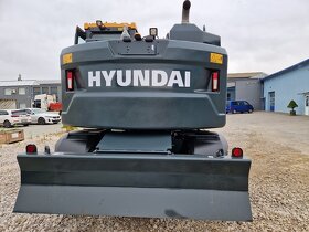 Kolesovy bager Hyundai HW170A CR - 5