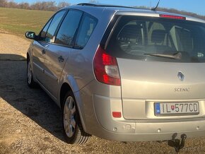 Renault Megane Scenic - 5