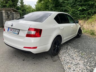 Škoda Octavia III 1.6 TDi sedan - 5