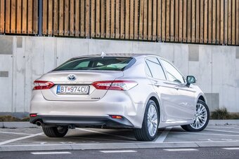 Toyota Camry 2.5 Hybrid 160 kW EXECUTIVE - 5