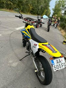 Suzuki drz 400 E - 5