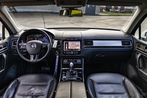 VW Touareg 3.0 V6 TDI (el. ťažné, navigácia, koža, el.kufor) - 5