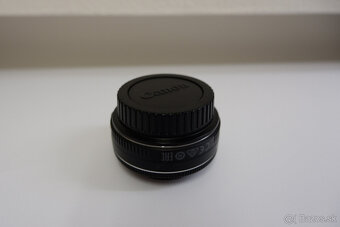 Canon EF-S 24mm f/2.8 STM - 5