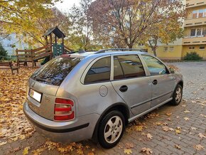 Predám Škoda Fabia Combi 1.4.50kw R.V.2003 - 5