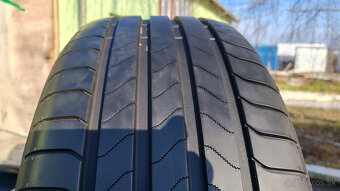 Letné pneu 235/45 R19 --- PIRELLI - 5