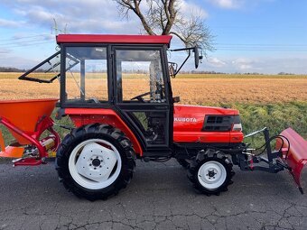 Japonský traktor KUBOTA GL 21 Diesel 3 válec, 21HP - 5