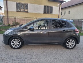 ===Peugeot 208 1.2 Vti Allure===80 000km - 5