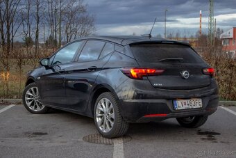 Opel Astra 2017 benzín - 5