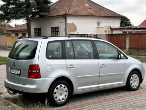 Volkswagen touran 2.0 TDi DSG automat - 5