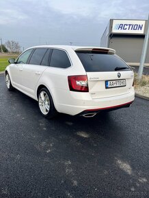 Škoda Octavia Combi 2.0 TDI RS DSG 4x4 - 5