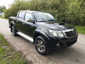 Toyota Hilux DC 3.0 I D-4D 4x4 - 5