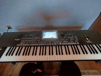 Vymením Korg pa3xle - 5