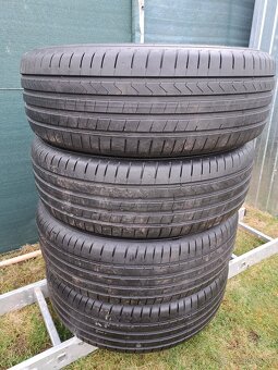 Pneu Hankook 215/60 R17 2032 - 5