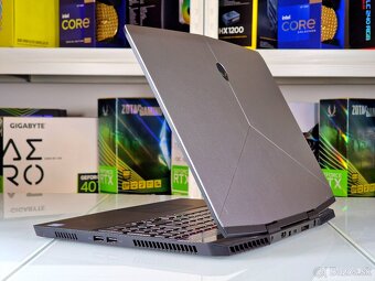 Herný notebook DELL ALIENWARE | RTX 2080 | i9-8950HK | ZÁRUK - 5