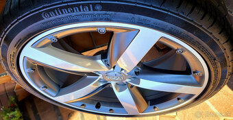 alu R17 5x100 bicolor, orig. Audi A1, pneu 215/40 - 5