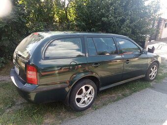 Skoda octavia 1,6 combi - 5