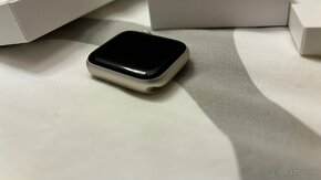 Hodinky Apple Watch (2nd Gen) 40mm - 5