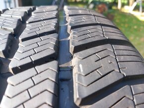 215/50 r17 zimne pneumatiky - 5