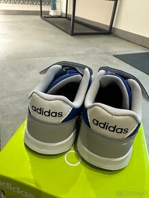 NOVÉ tenisky Adidas, 28 1/2 - 5