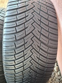 225/40 R18 Pirelli Cinturato All season lsf2 celoročne - 5