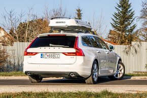 Volvo V90 D4 2.0L Momentum A/T - 5