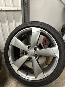 Audi Rotor R18 5x112 - 5