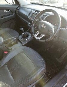 kia Sportage 3  1,7 crdi Dovoz anglicko - 5