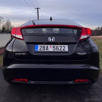 Honda Civic 2.2i-DTEC 110KW r.v 9/2013 naj 134tkm Výbava: Mu - 5